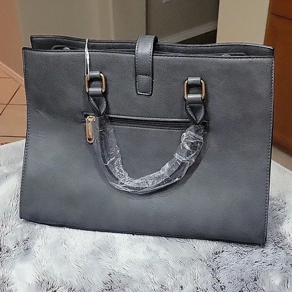 New!  Classy gray‎ handbag - Picture 3 of 7